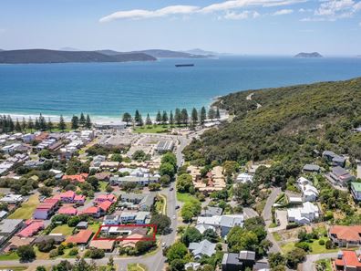 34 Adelaide Crescent, Middleton Beach WA 6330