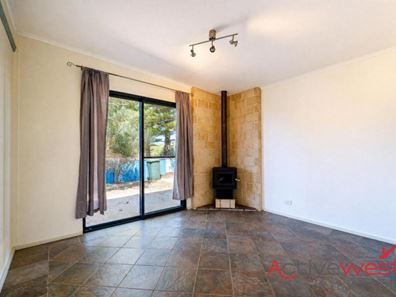 89 Gunners Lane, West End WA 6530
