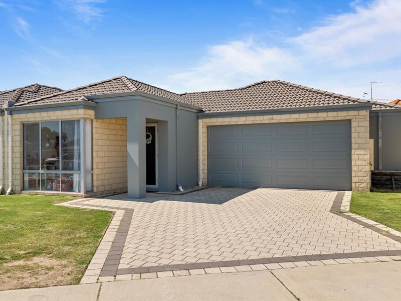 7 Vinci Entrance, Sinagra WA 6065