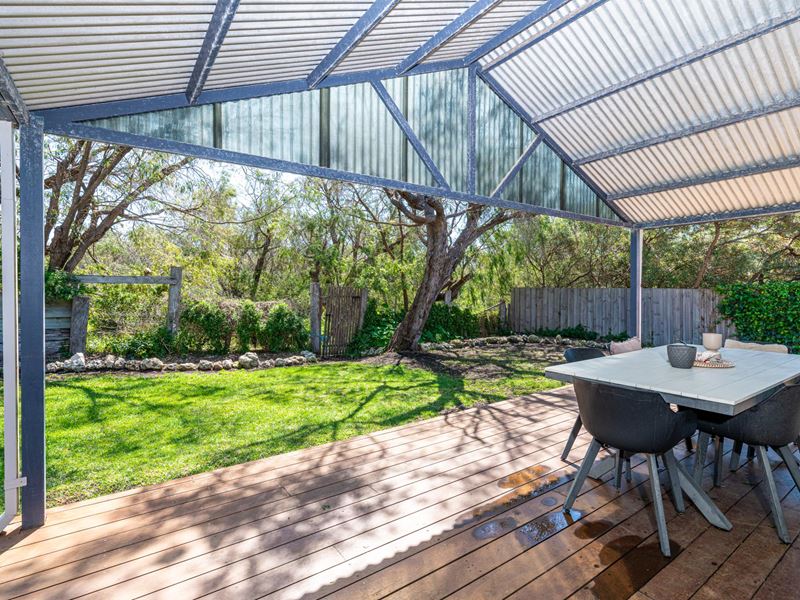 6 Campbell Road, Peppermint Grove Beach