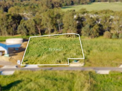 13 Manikato Street, Darling Downs WA 6122
