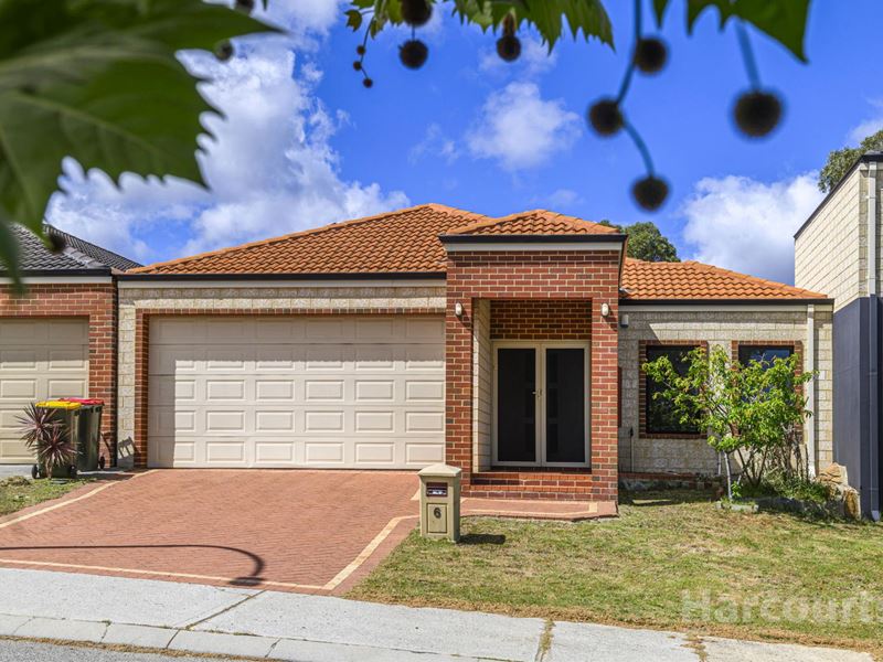 6 Traminer Way, Pearsall WA 6065
