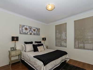 32 Gaudi Way, Clarkson WA 6030
