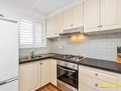 6/15 Melville Parade, South Perth WA 6151
