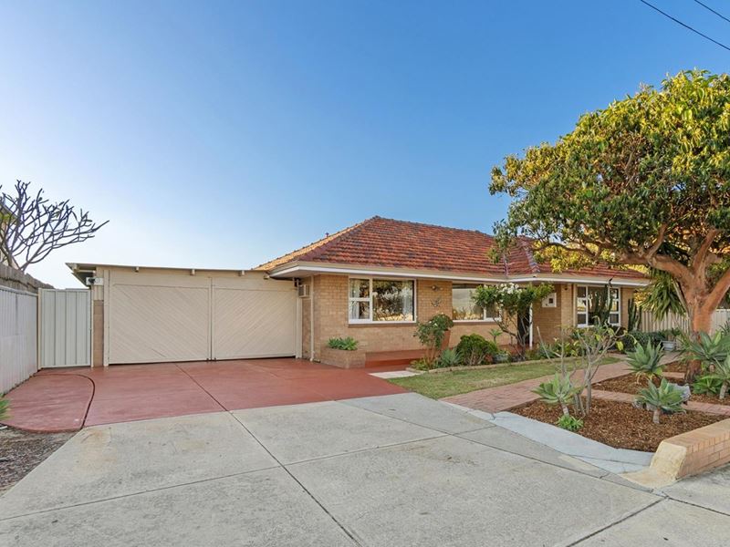 48 Langley Road, Embleton WA 6062
