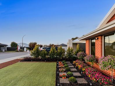 5 Affinity Street, Wellard WA 6170