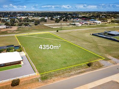 48 Dorset Drive, Deepdale WA 6532