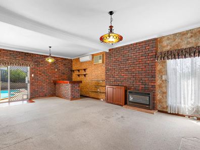 46 Quince Way, Coolbellup WA 6163