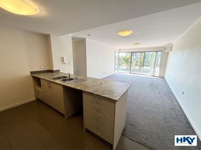 8/9 Citadel Way, Currambine WA 6028