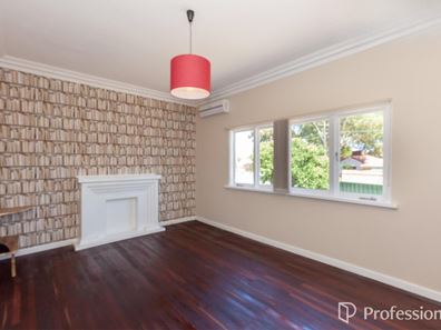 74 Church Ave, Armadale WA 6112