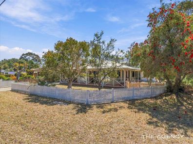 1/30 Peel Parade, Coodanup WA 6210