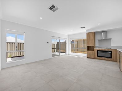 28 Bluevale Way, Yanchep WA 6035