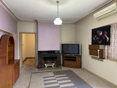 39 Conroy Street, Katanning WA 6317