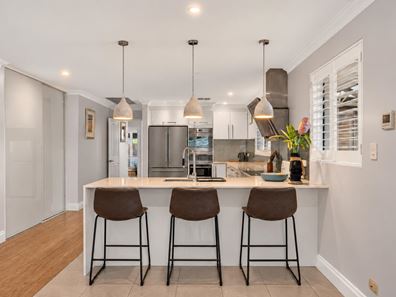 15 Exodon Place, Heathridge WA 6027