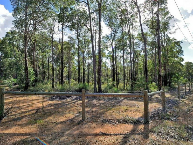 60 Kalang Place, Mundaring WA 6073