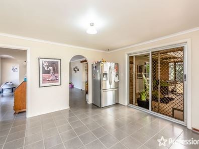 3 Astron Place, Waggrakine WA 6530