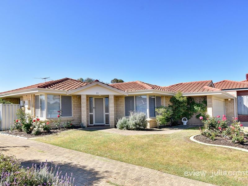 11 Baybury Rise, Woodvale WA 6026