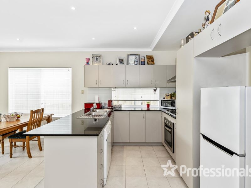 12 Everlasting Road, Yanchep
