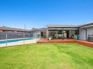 57 Jacobina Way, Forrestfield WA 6058