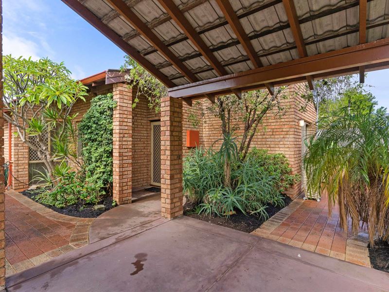 8/152 Edinboro Street, Joondanna