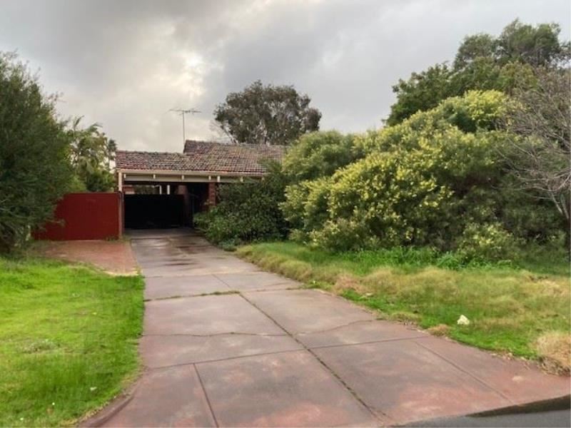 6 Loris Way, Kardinya