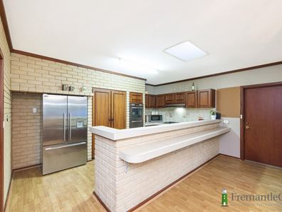 9 Hynes Way, Hamilton Hill WA 6163