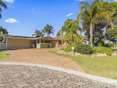 45 Lakeshore Close, Ballajura WA 6066