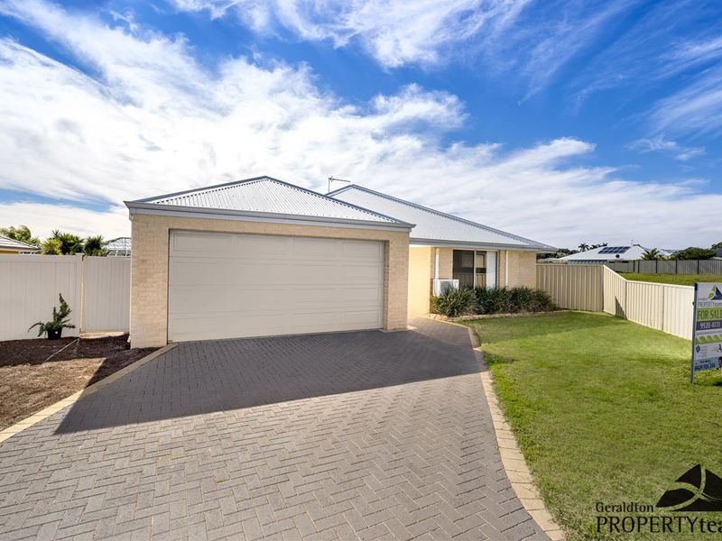 19 Reef Boulevard, Drummond Cove WA 6532