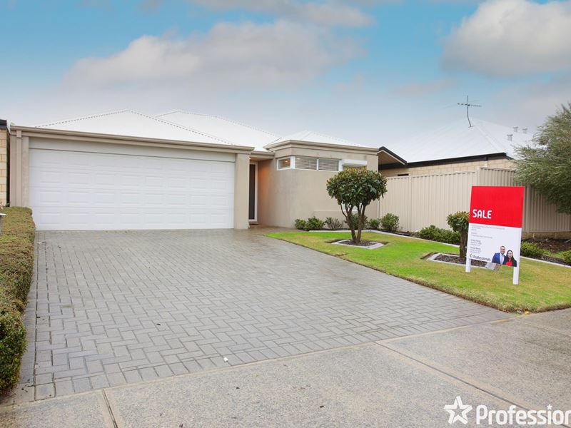 27 Boardman Road, Canning Vale WA 6155