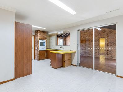 4 Tenardi Court, Greenwood WA 6024
