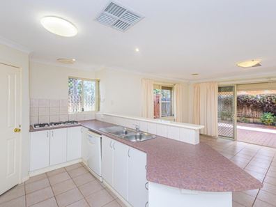 1/23 Montebourg Meander, Port Kennedy WA 6172