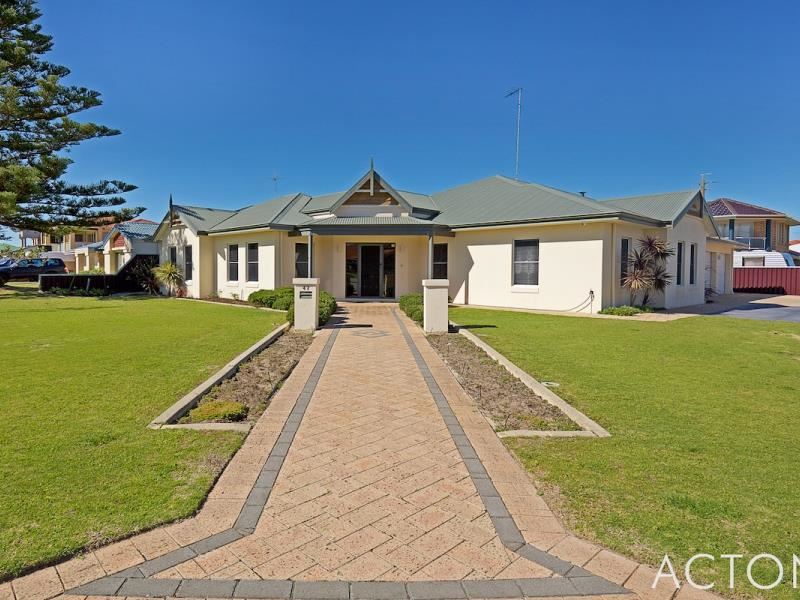 47 Ronsard Drive, San Remo