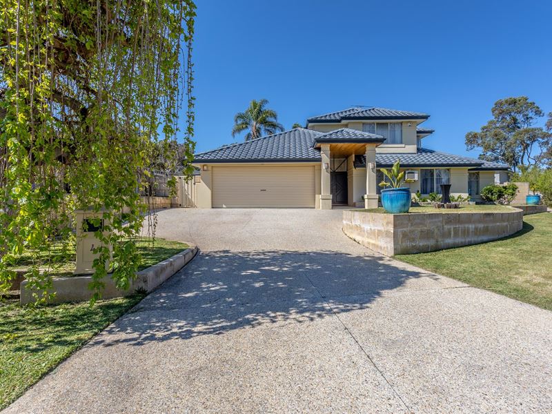 4 Princeville Tor, Connolly WA 6027