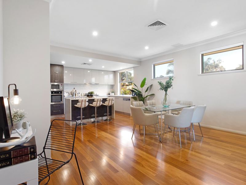 86D Deanmore Road, Scarborough