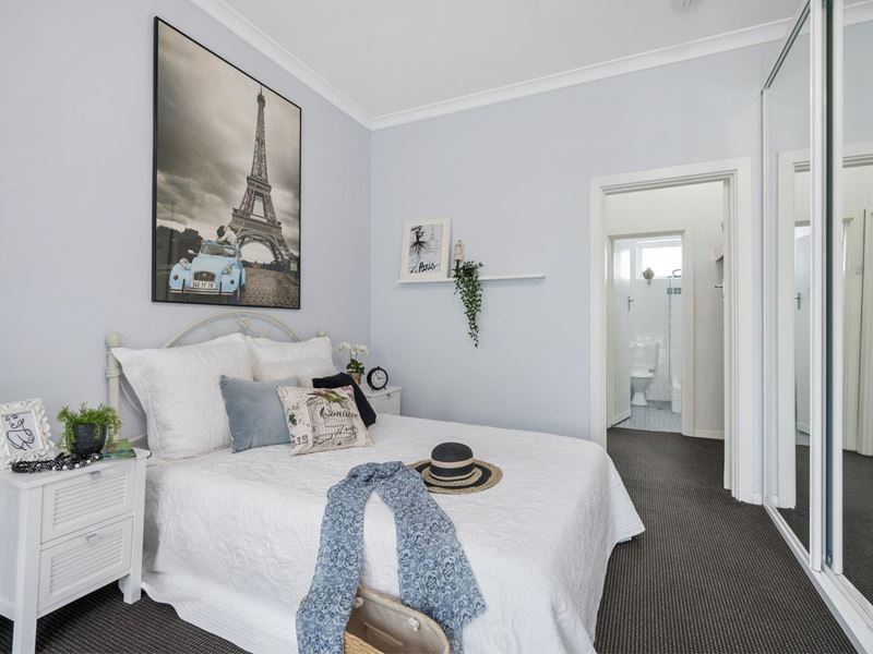13/1 Barker Road, Subiaco