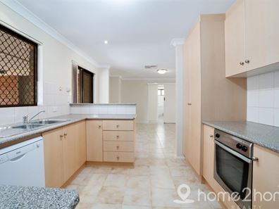 33 Dalston Crescent, Kardinya WA 6163