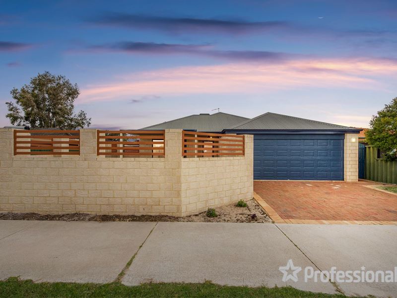 52 Field Street, Morley WA 6062