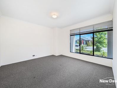 17 Relic Boulevard, Aveley WA 6069