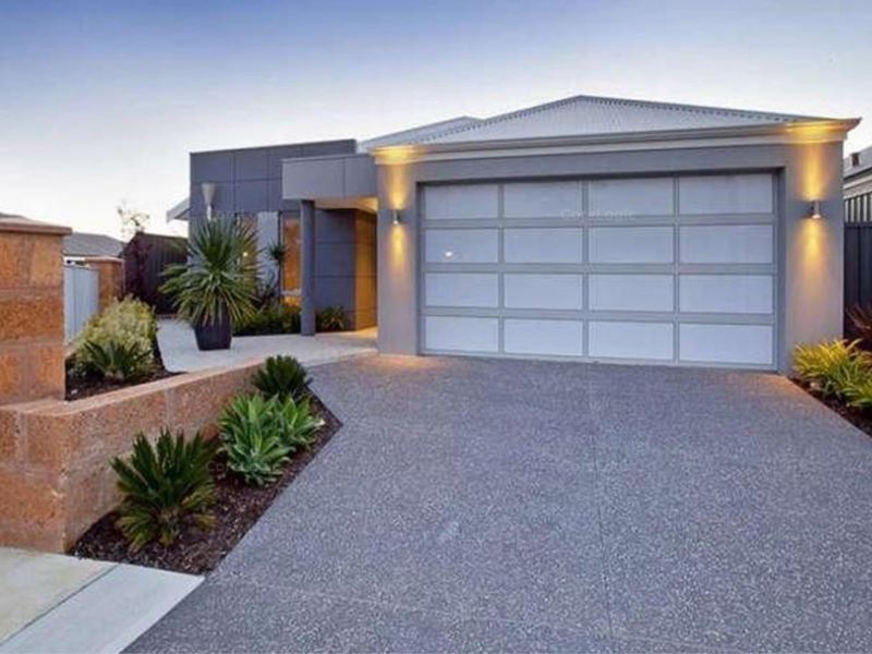 27 Botanic Avenue, Banksia Grove WA 6031