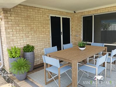 26 Colesbrook Drive, Byford WA 6122