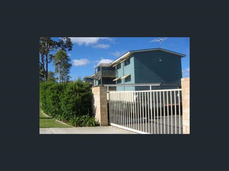 14/21 Fennager Way, Calista