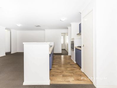 20 Stormbird Loop, Currambine WA 6028