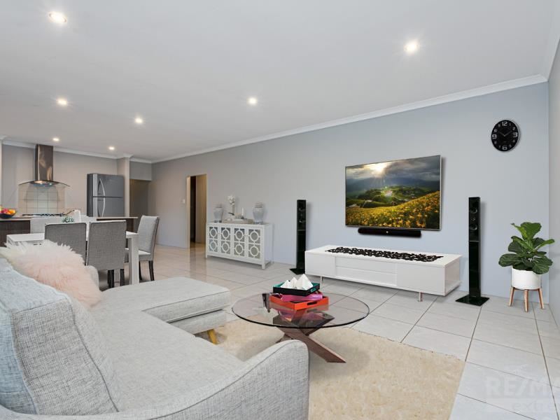 23 Hollyford Parade, Butler