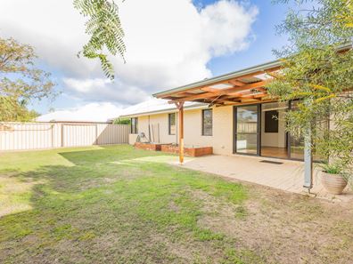 9 Thetis Link, Dalyellup WA 6230