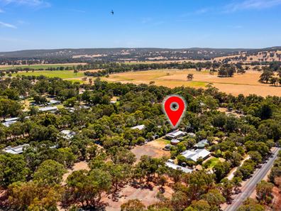 56 Gladstone Street, Cookernup WA 6219