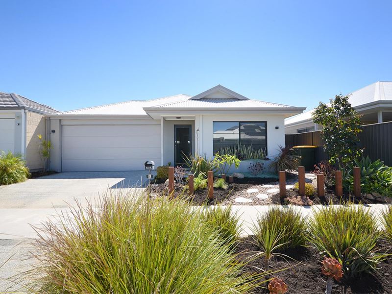 4 Jansae Grove, Jindalee WA 6036