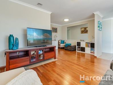 21 Bergalia Mews, Currambine WA 6028