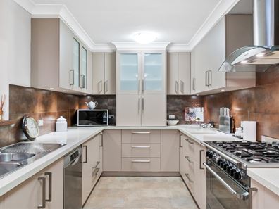 18 Smallman Crescent, Greenwood WA 6024