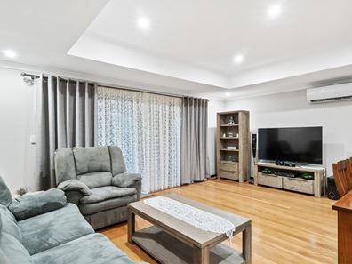 18 Smallman Crescent, Greenwood WA 6024