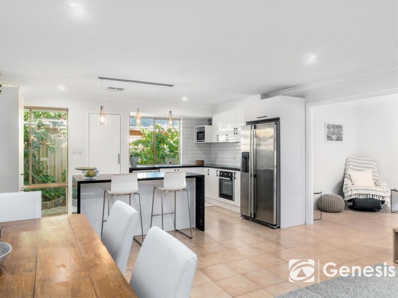 22 Regatta Drive, Edgewater